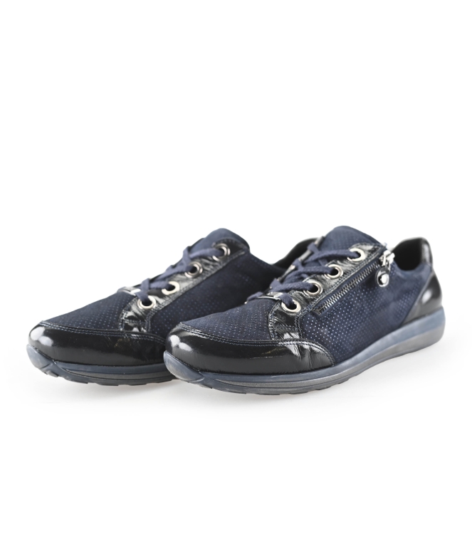 Ara Sneaker
