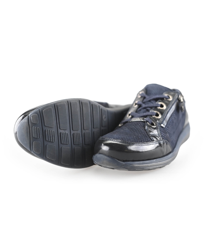 Ara Sneaker