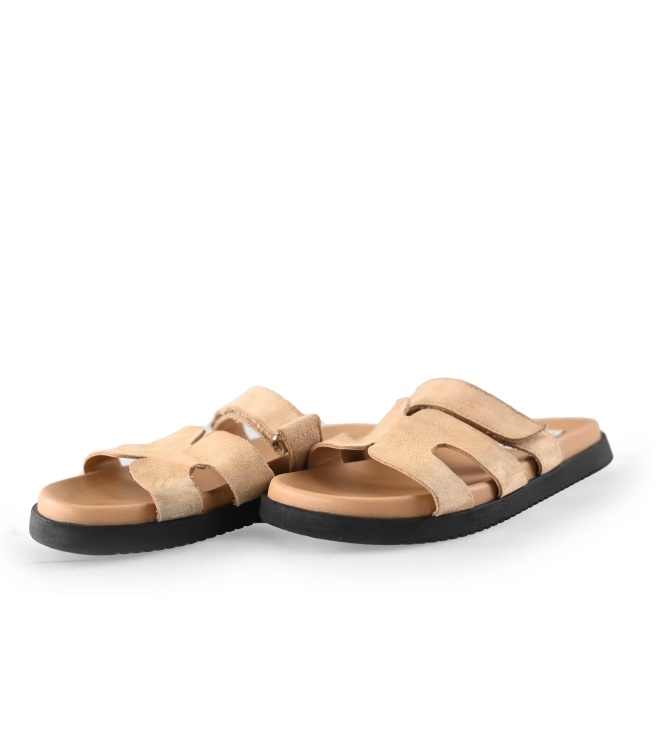 Steve Madden Flip-Flops