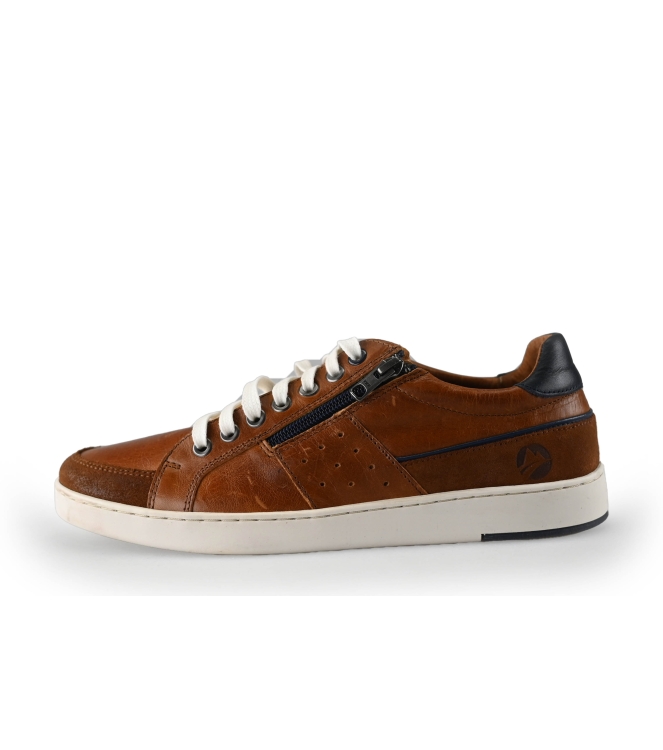 Travelin Sneaker