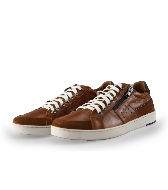 Travelin Sneaker