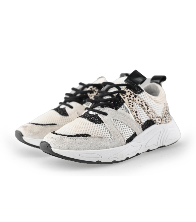Wysh Sneaker