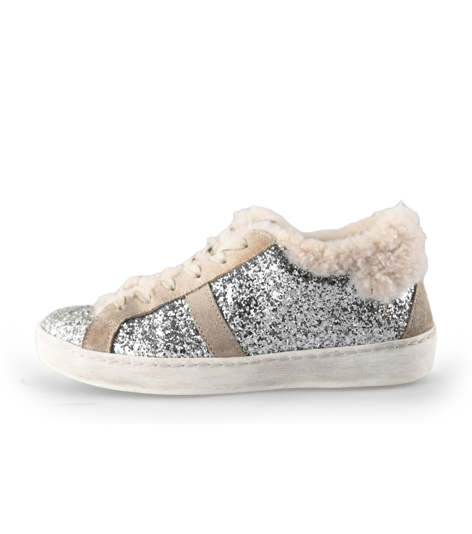 Toral Sneaker