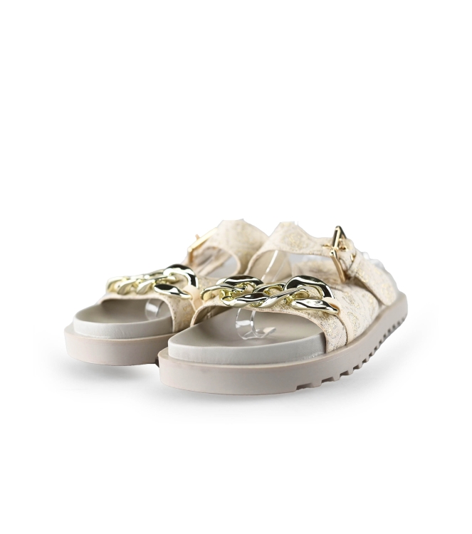 Guess Flip-Flops