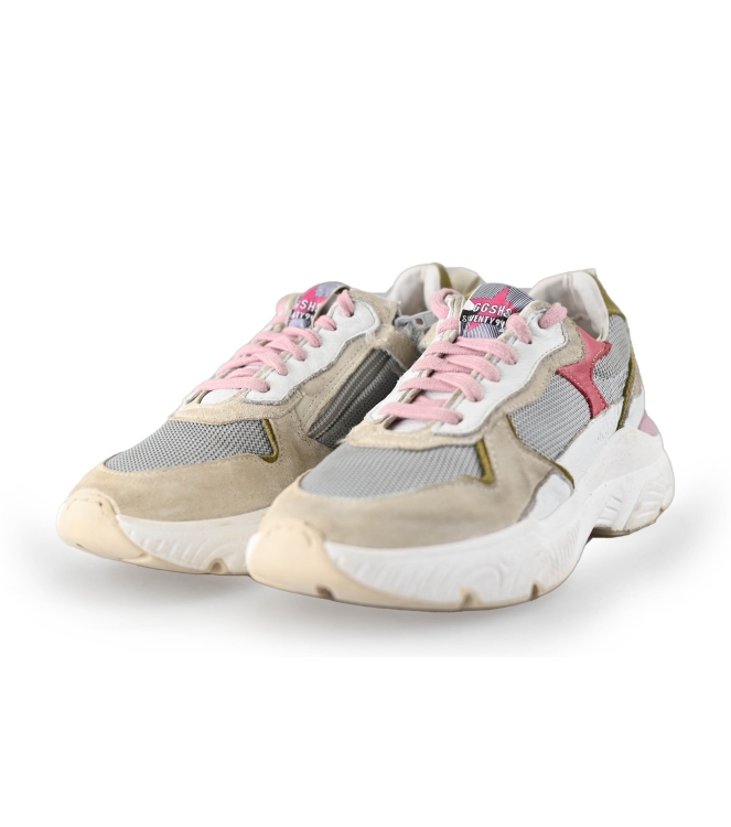 Giga Sneaker