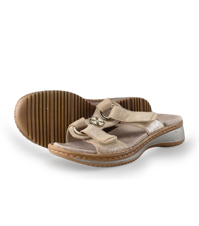 Ara Flip-Flops