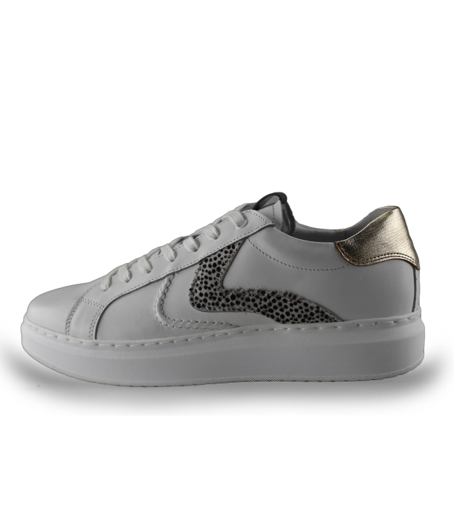 Maruti Sneaker
