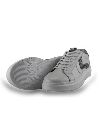 Maruti Sneaker