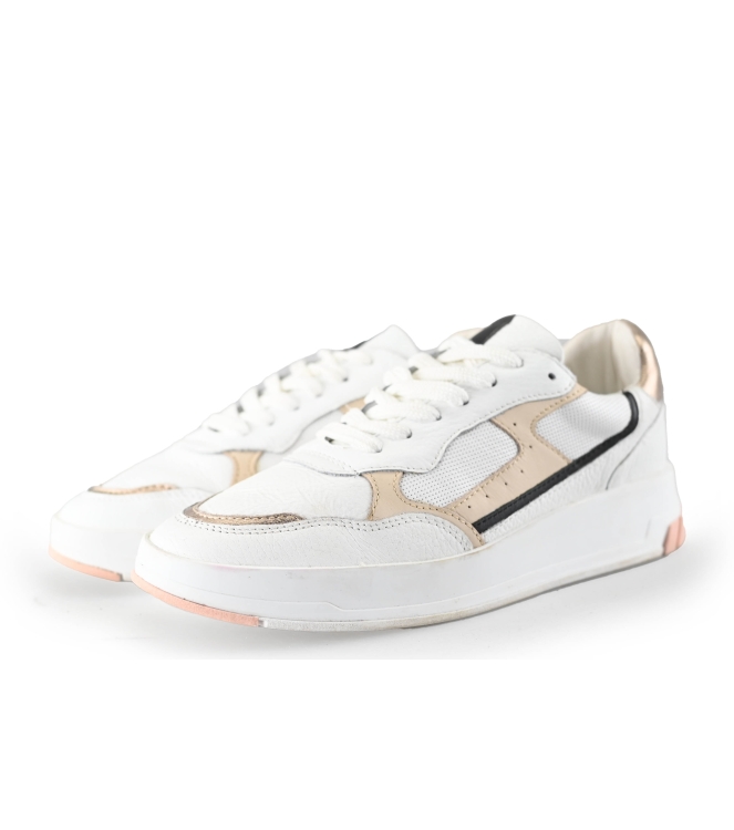 Omoda Sneaker