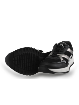 Maruti Sneaker