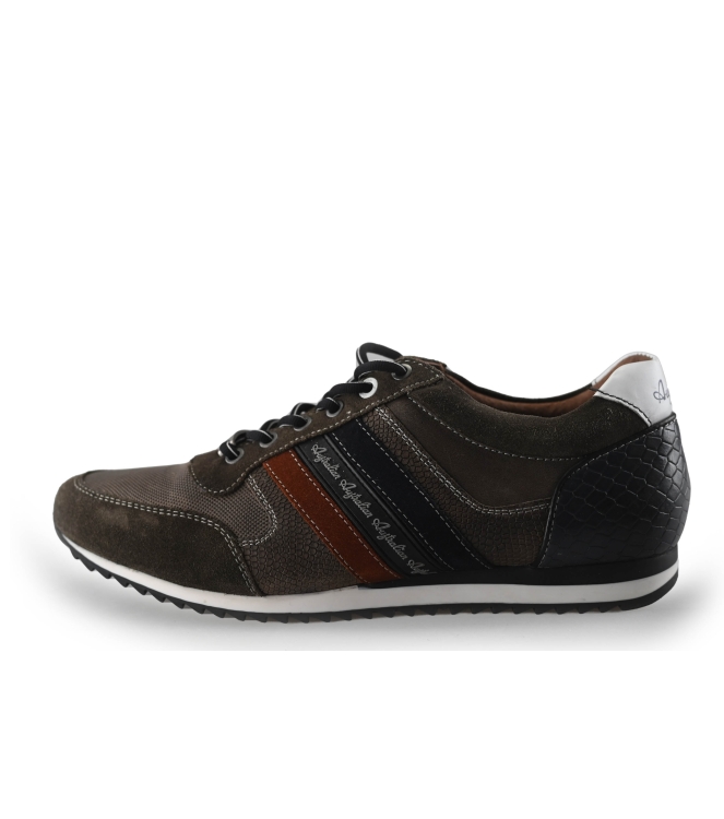 Australian Sneaker