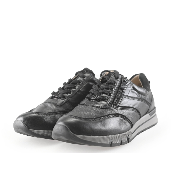 Caprice Sneaker