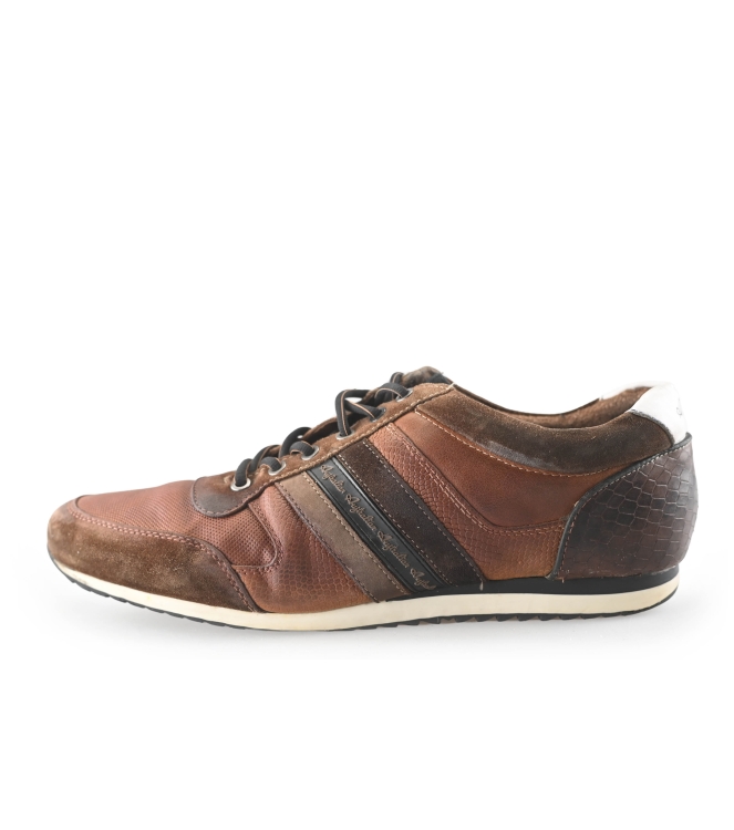 Australian Sneaker