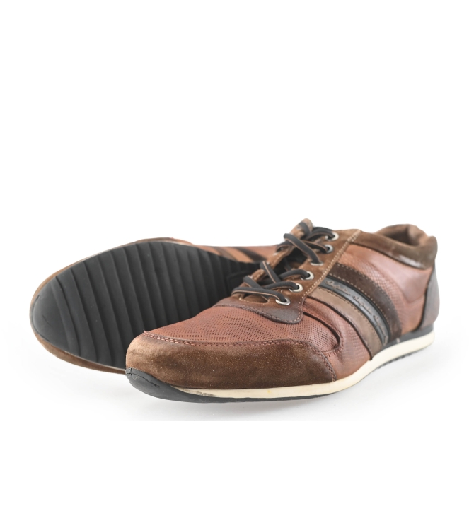 Australian Sneaker