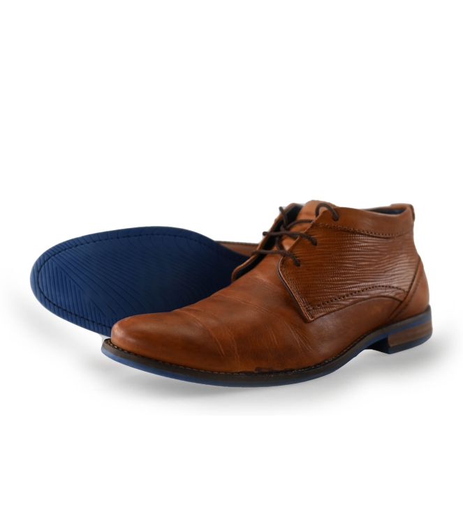 Regall Elegante Schuhe
