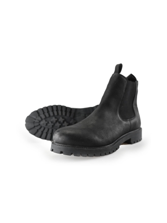 Travelin Chelsea boots