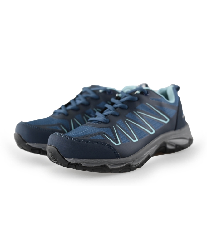 Travelin Sneaker