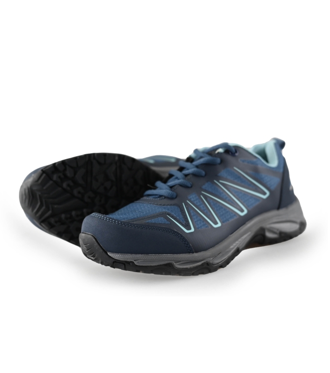 Travelin Sneaker