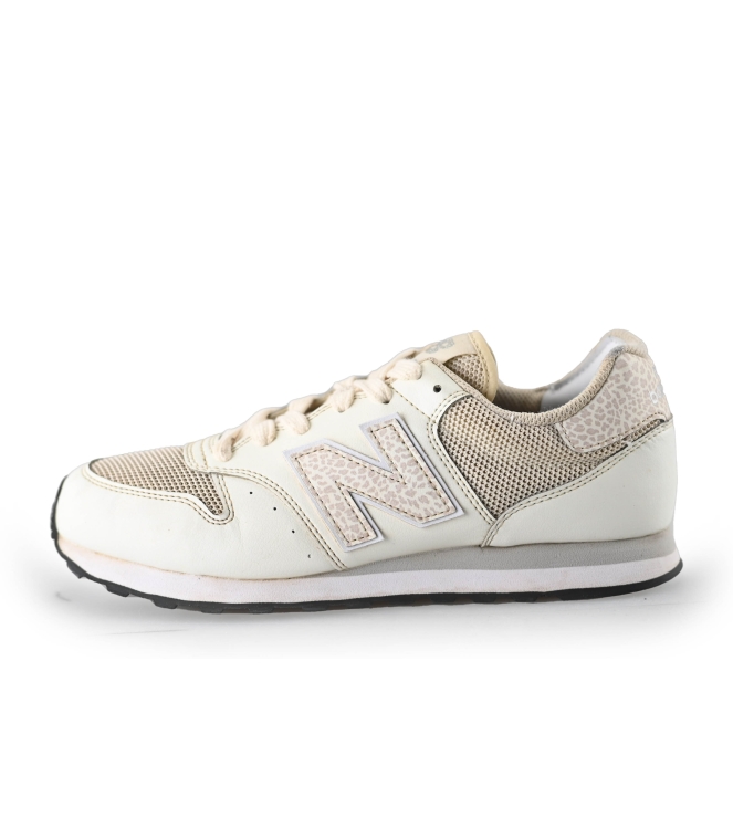 New Balance Sneaker