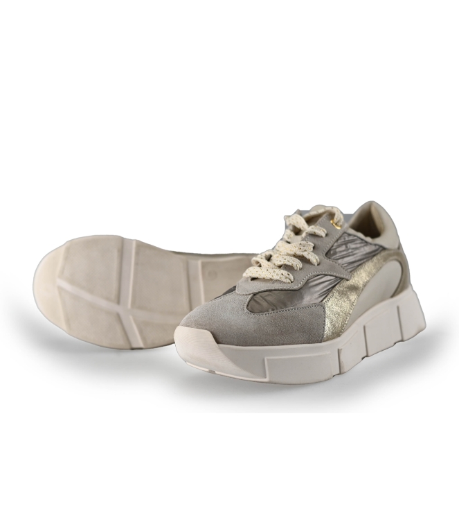 Tango Sneaker