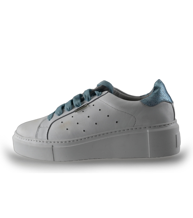Maruti Sneaker