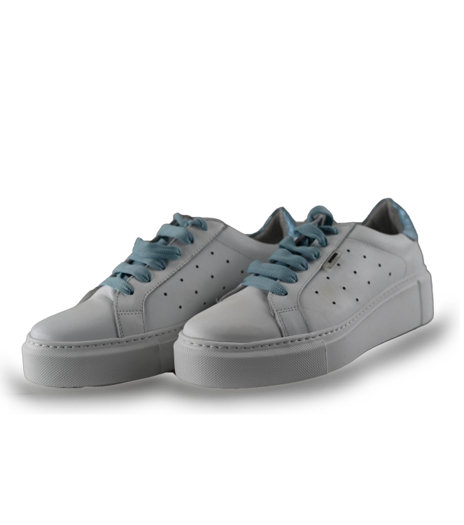 Maruti Sneaker