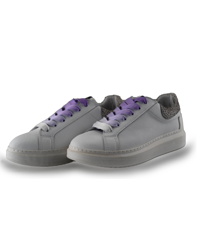 Maruti Sneaker