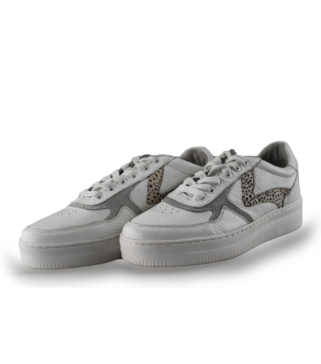 Maruti Sneaker