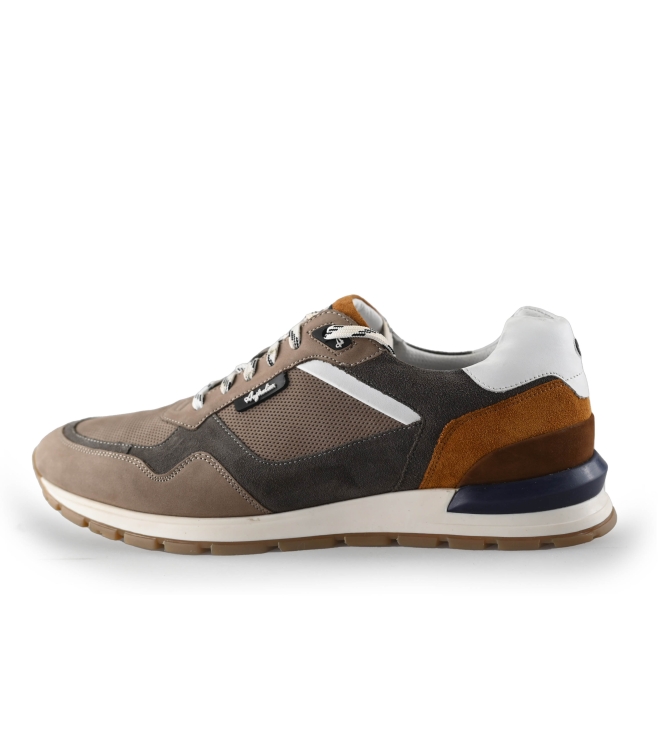 Australian Sneaker