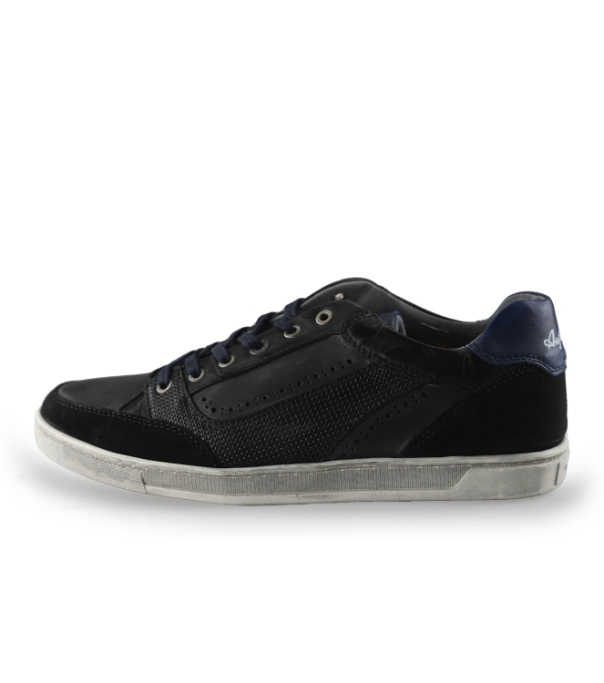 Australian Sneaker