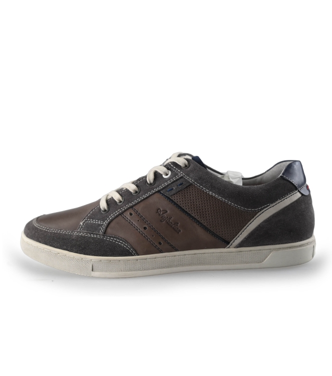 Australian Sneaker