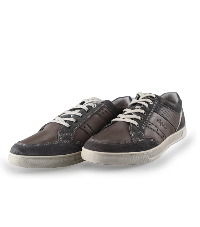 Australian Sneaker