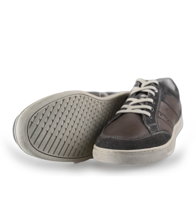 Australian Sneaker