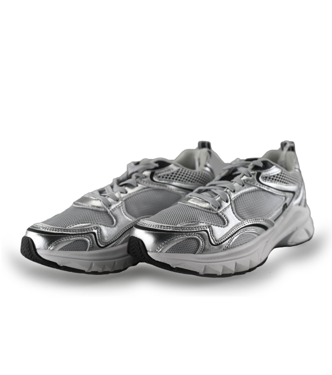 Maruti Sneaker