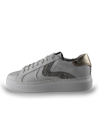 Maruti Sneaker