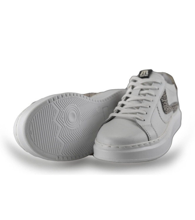 Maruti Sneaker