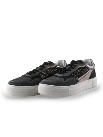 Maruti Sneaker