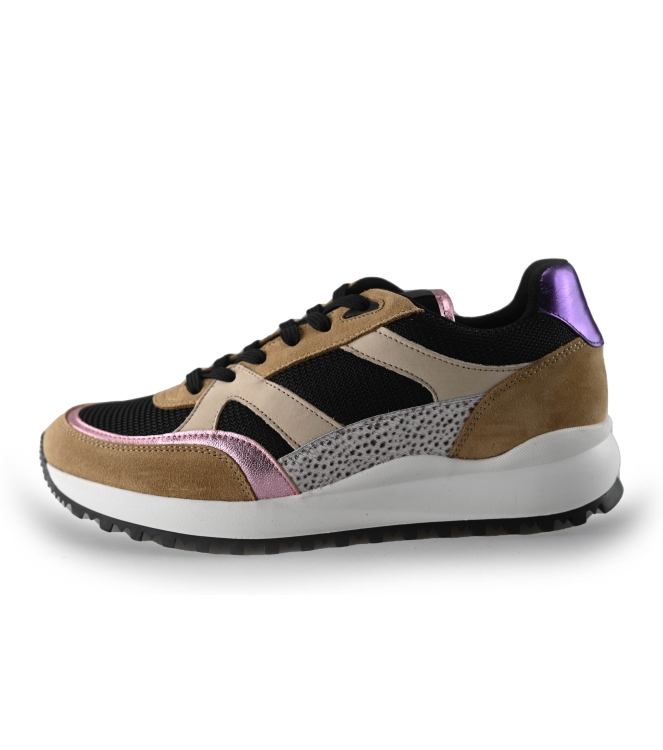 Maruti Sneaker