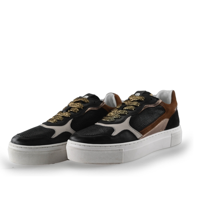 Maruti Sneaker