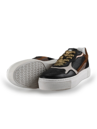 Maruti Sneaker