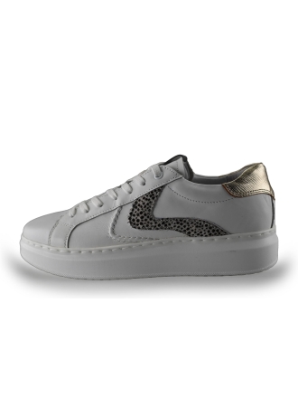 Maruti Sneaker