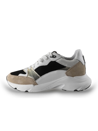 Maruti Sneaker