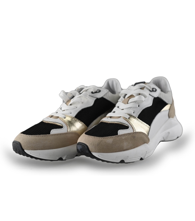 Maruti Sneaker