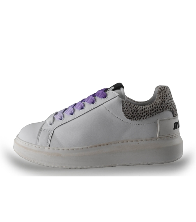 Maruti Sneaker