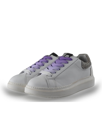 Maruti Sneaker
