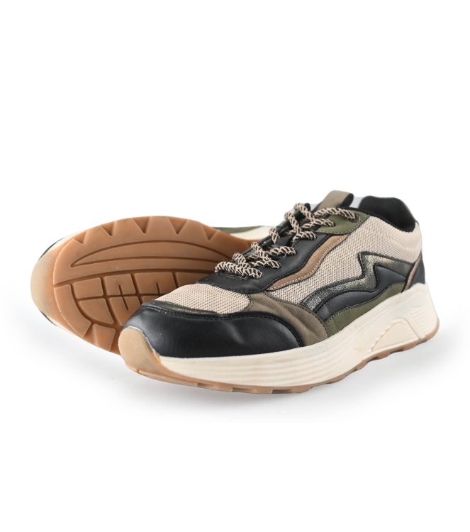 Dstrct3 Sneaker