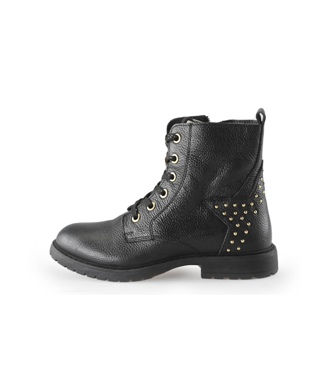 Ikke Schnürstiefel