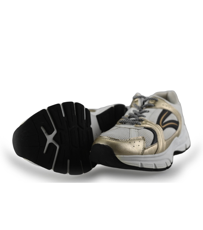 DSTRCT Sneaker