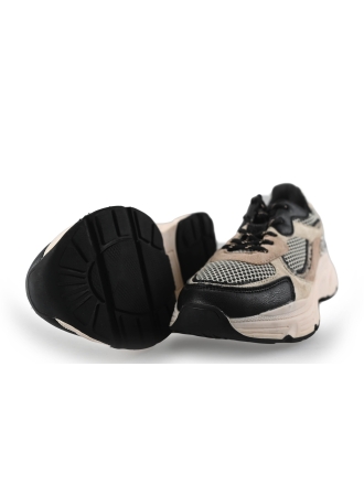 Sub55 Sneaker