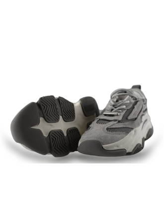 Steve Madden Sneaker